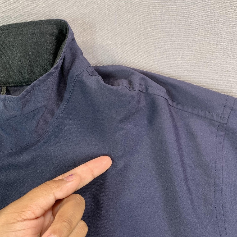 Cutter & Buck CB WindTec Coach Jacket Mens M Navy Blue 1/2 Zip Golf Windbreaker - Picture 3 of 14